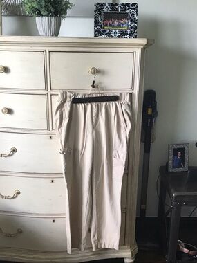 GAP Men's Light Beige Cargo Pants with Elastic Waist